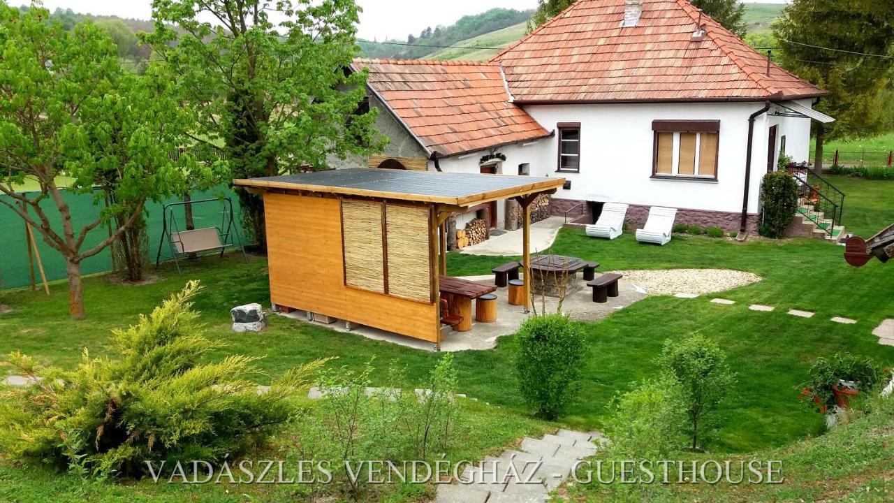 Ferienwohnung Vadaszles Vendeghaz Bukkszentmarton Exterior foto